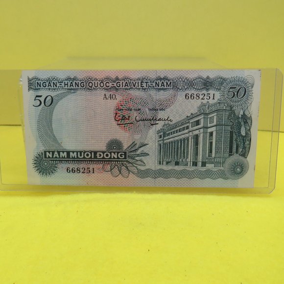 VTG 1969 S. Vietnam 50 Dong Lot of 3 Uncirculated Sequential Serials 66829/50/1 - Picture 1 of 11
